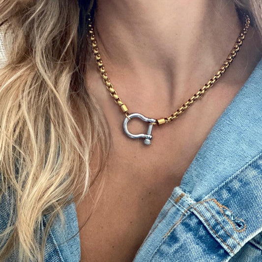 Shackle Chain Necklace